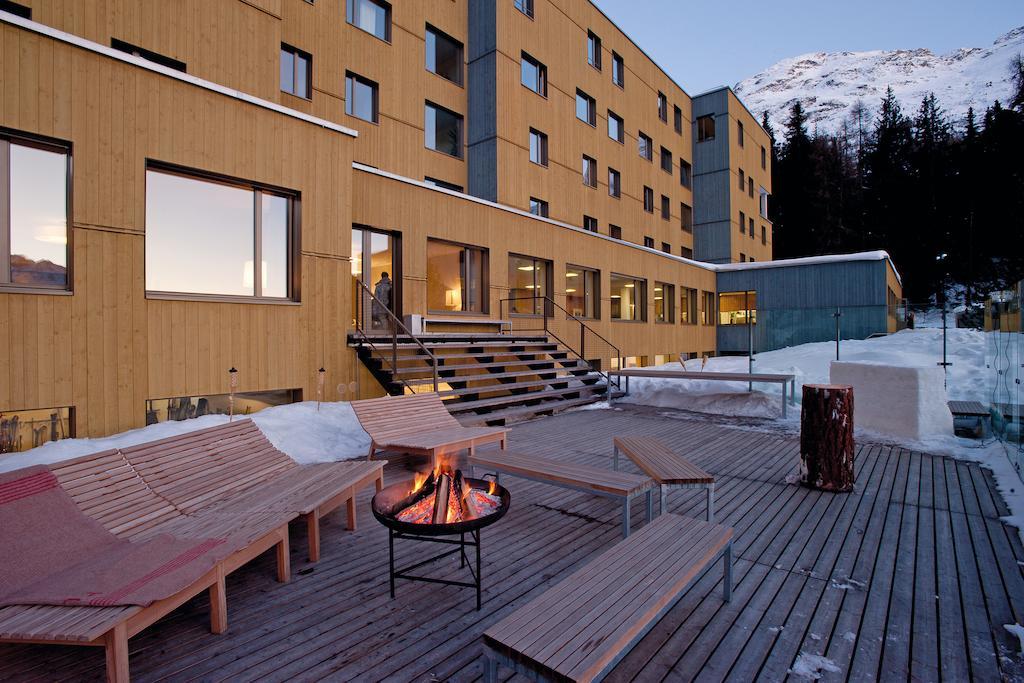 St. Moritz Youth Hostel Extérieur photo